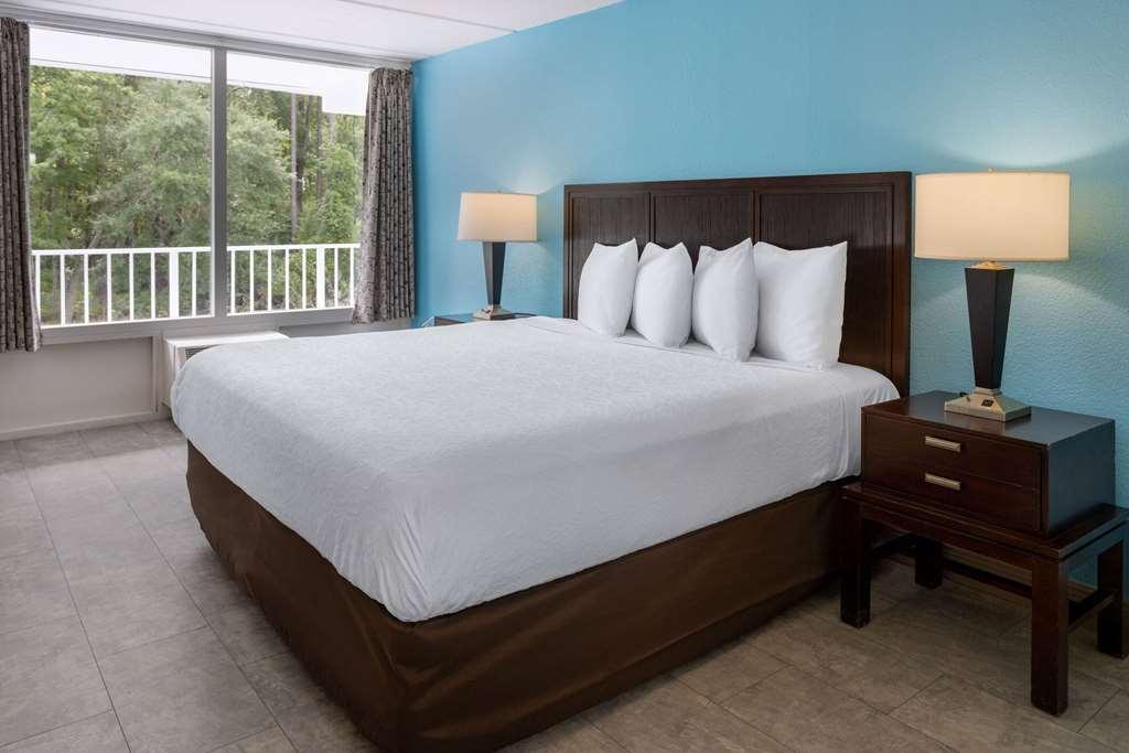 Travelodge By Wyndham Kingsland Ga Rum bild