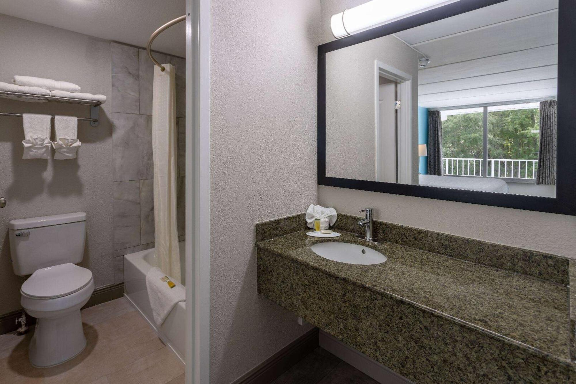 Travelodge By Wyndham Kingsland Ga Exteriör bild